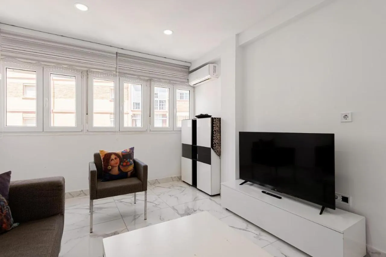 Malaga Urban Link Apartment スペイン