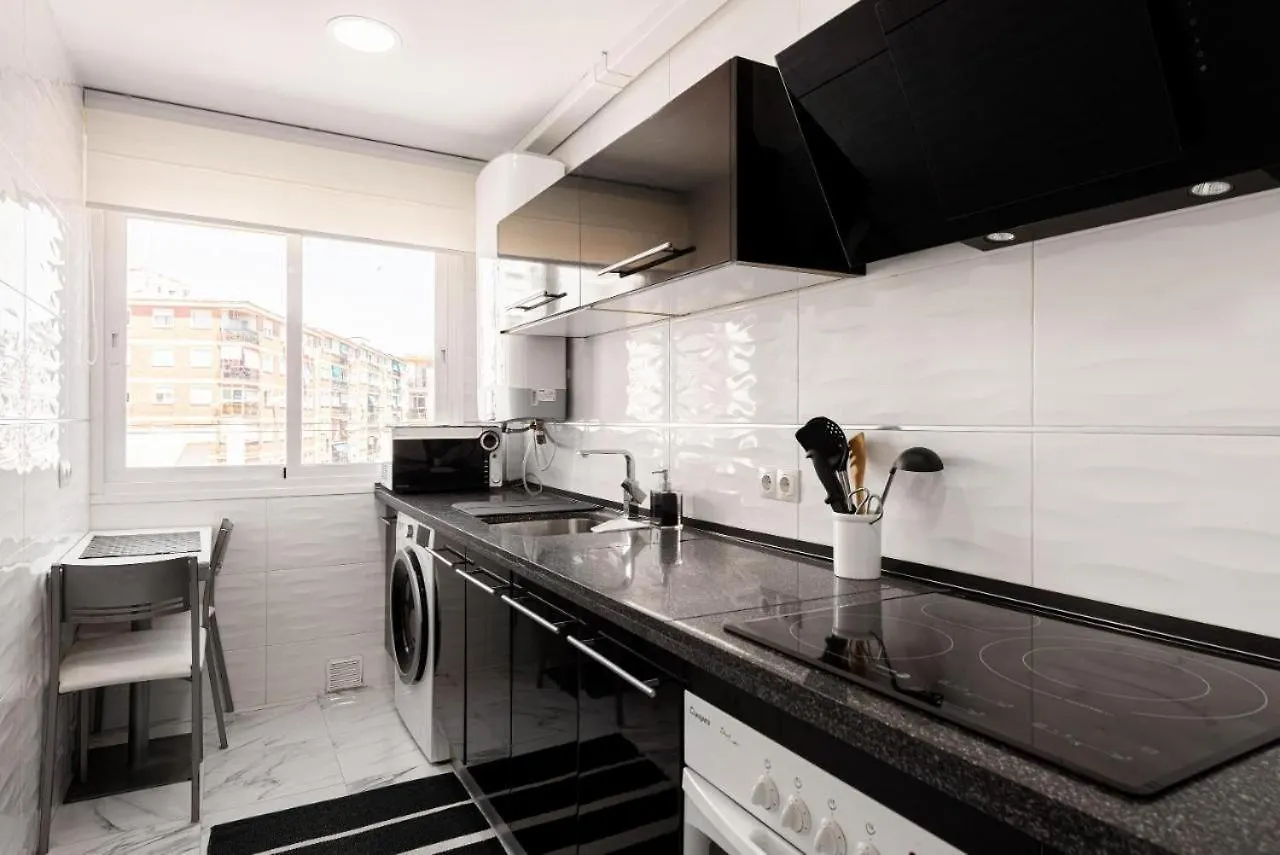 Malaga Urban Link Apartment